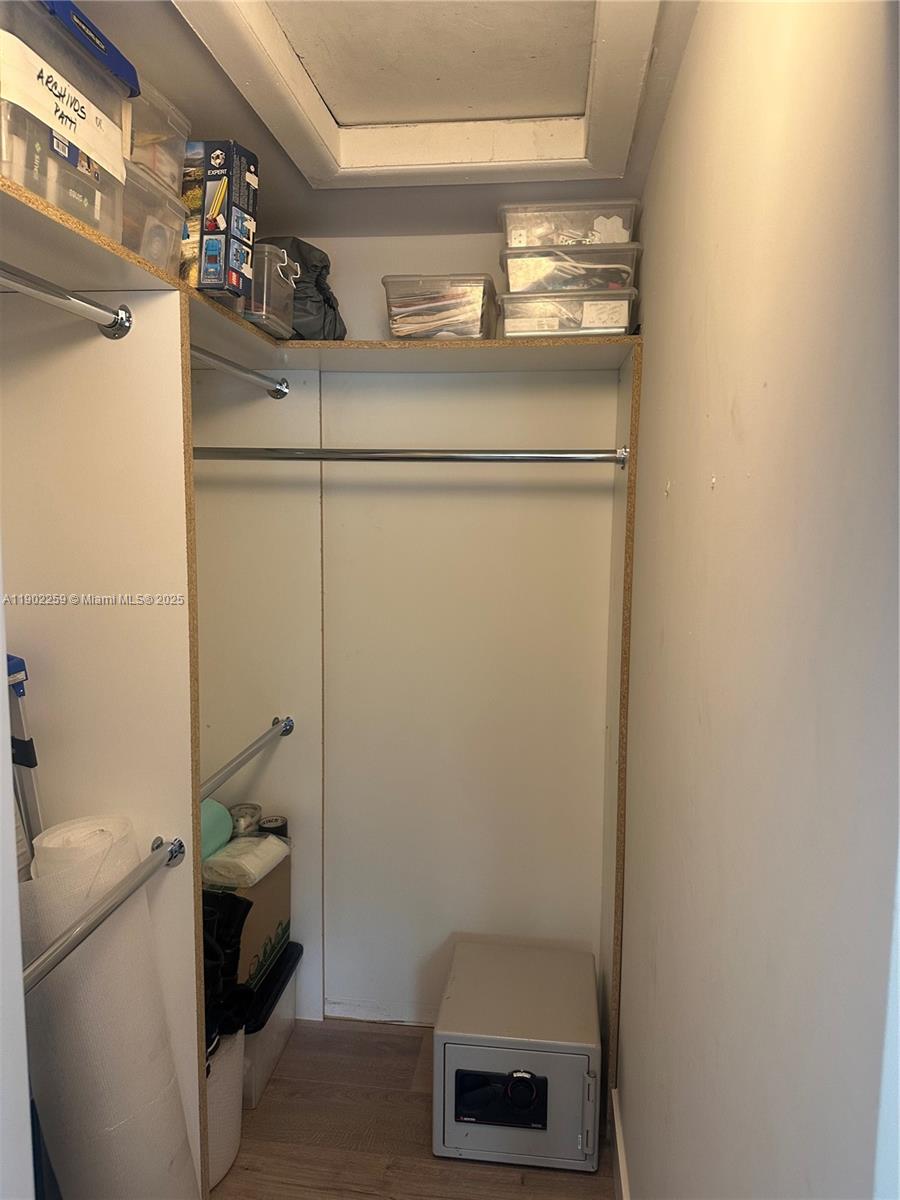 PARC COURT CONDO - Residential Lease