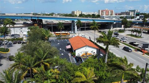 7701 NW 103rd St Hialeah Gardens FL 33016