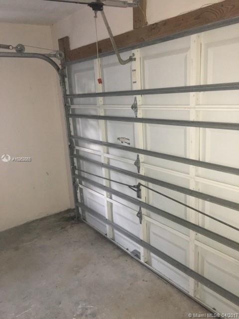 DORSEY PARK - Residential Lease