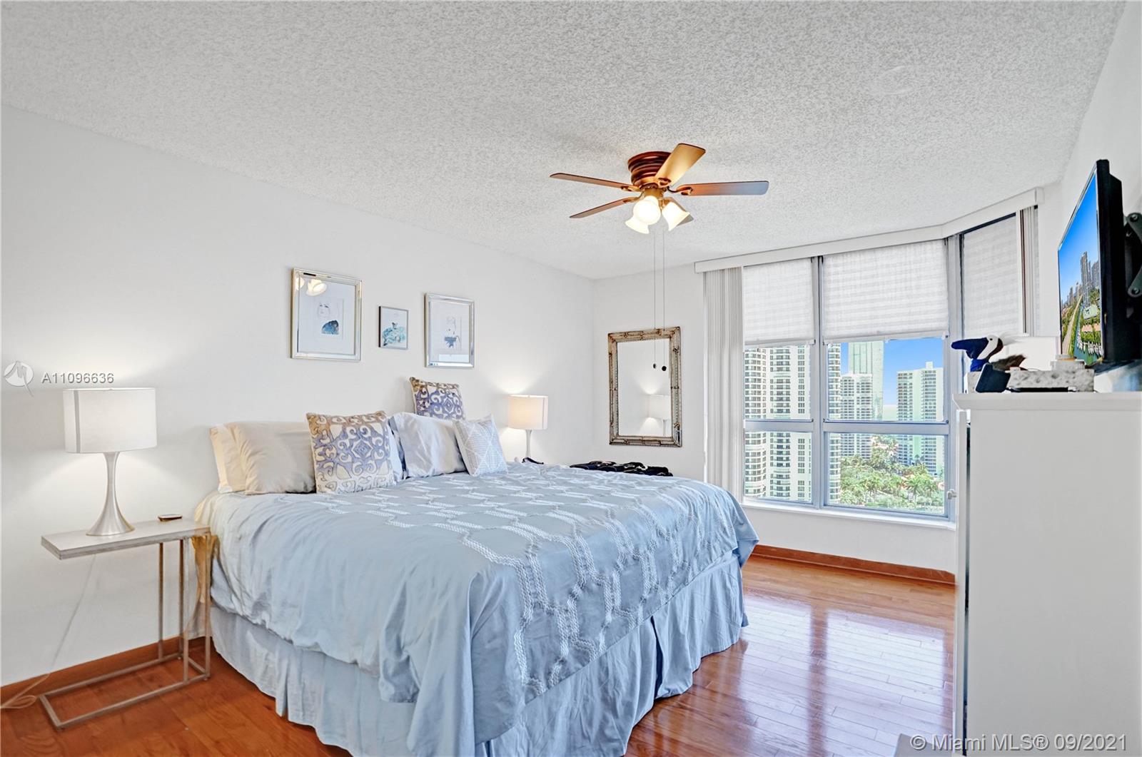 MYSTIC POINTE TOWER 600 C - Residential