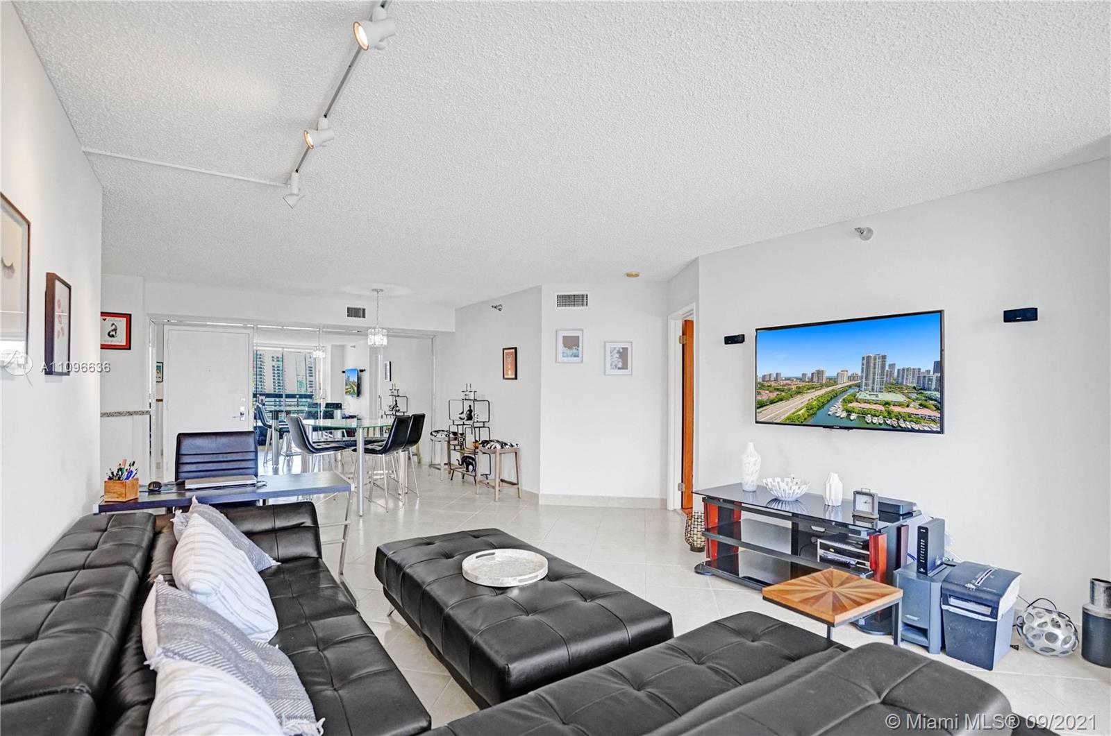 MYSTIC POINTE TOWER 600 C - Residential