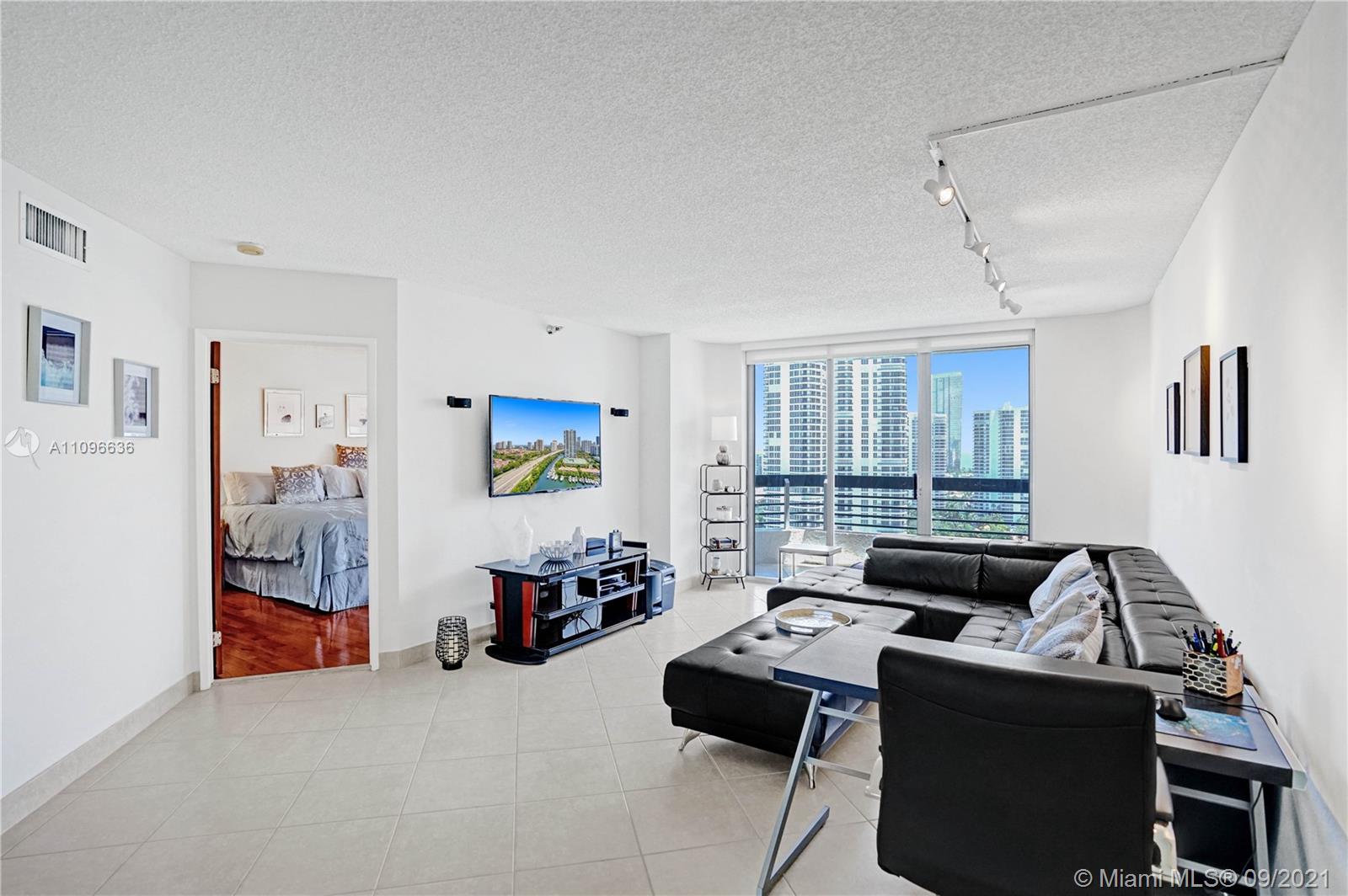 MYSTIC POINTE TOWER 600 C - Residential