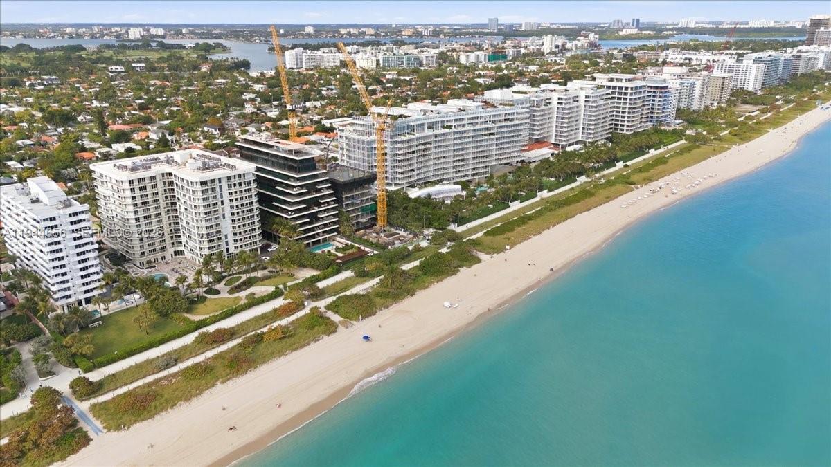 MIRAGE CONDO - Residential