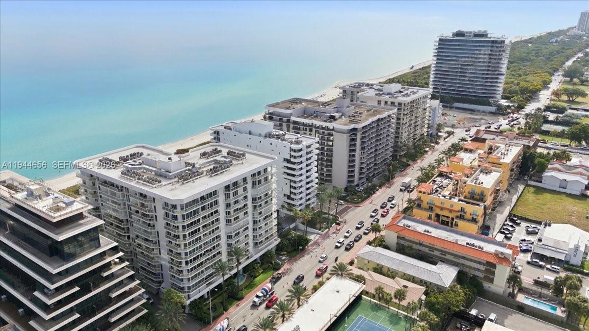 MIRAGE CONDO - Residential