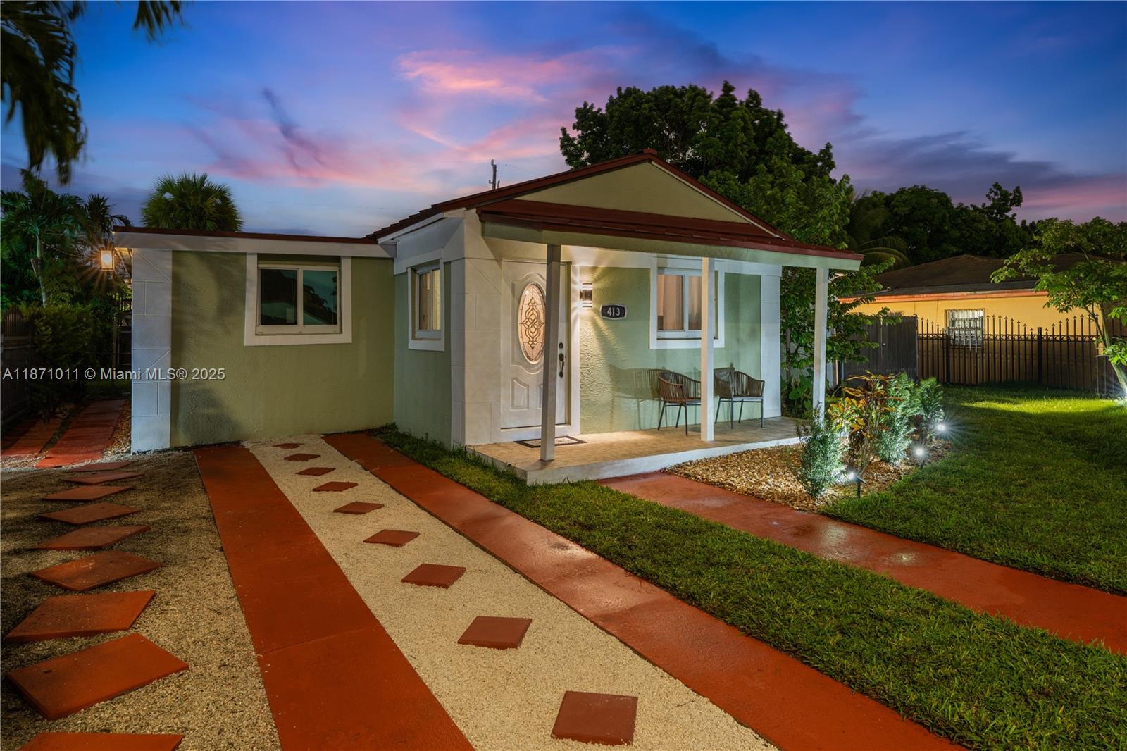 SHORES ESTATES - Residential