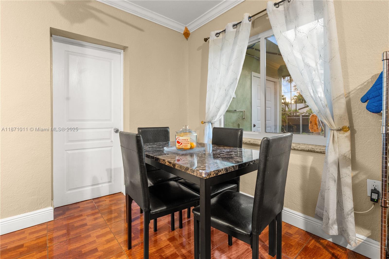 SHORES ESTATES - Residential