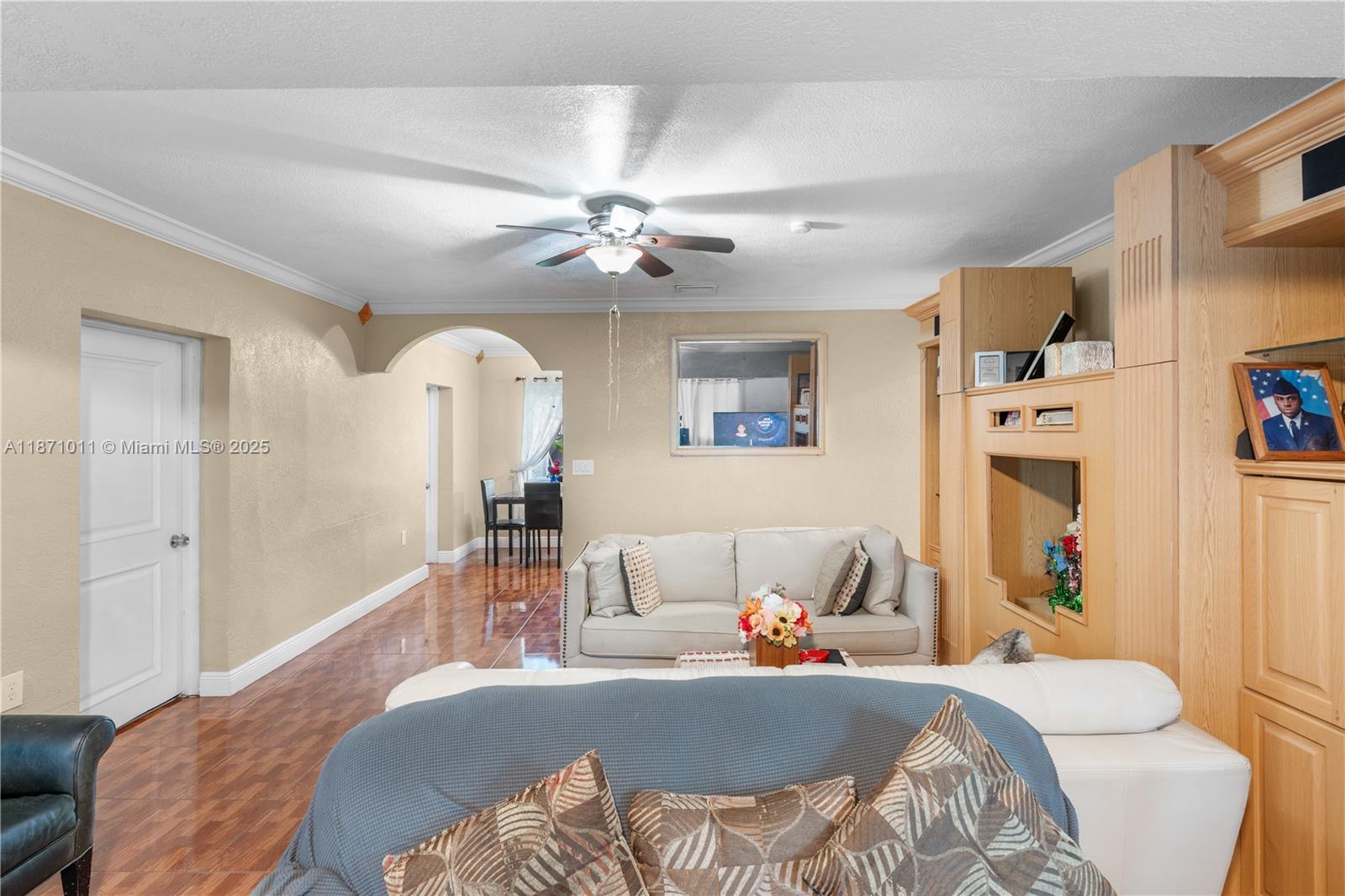 SHORES ESTATES - Residential