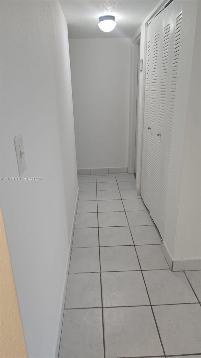 DORAL GARDENS II CONDO - Residential Lease