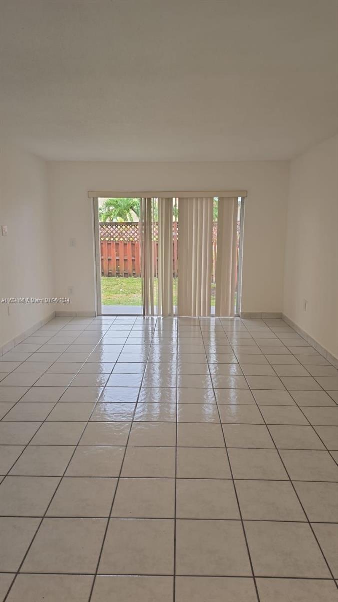 DORAL GARDENS II CONDO - Residential Lease