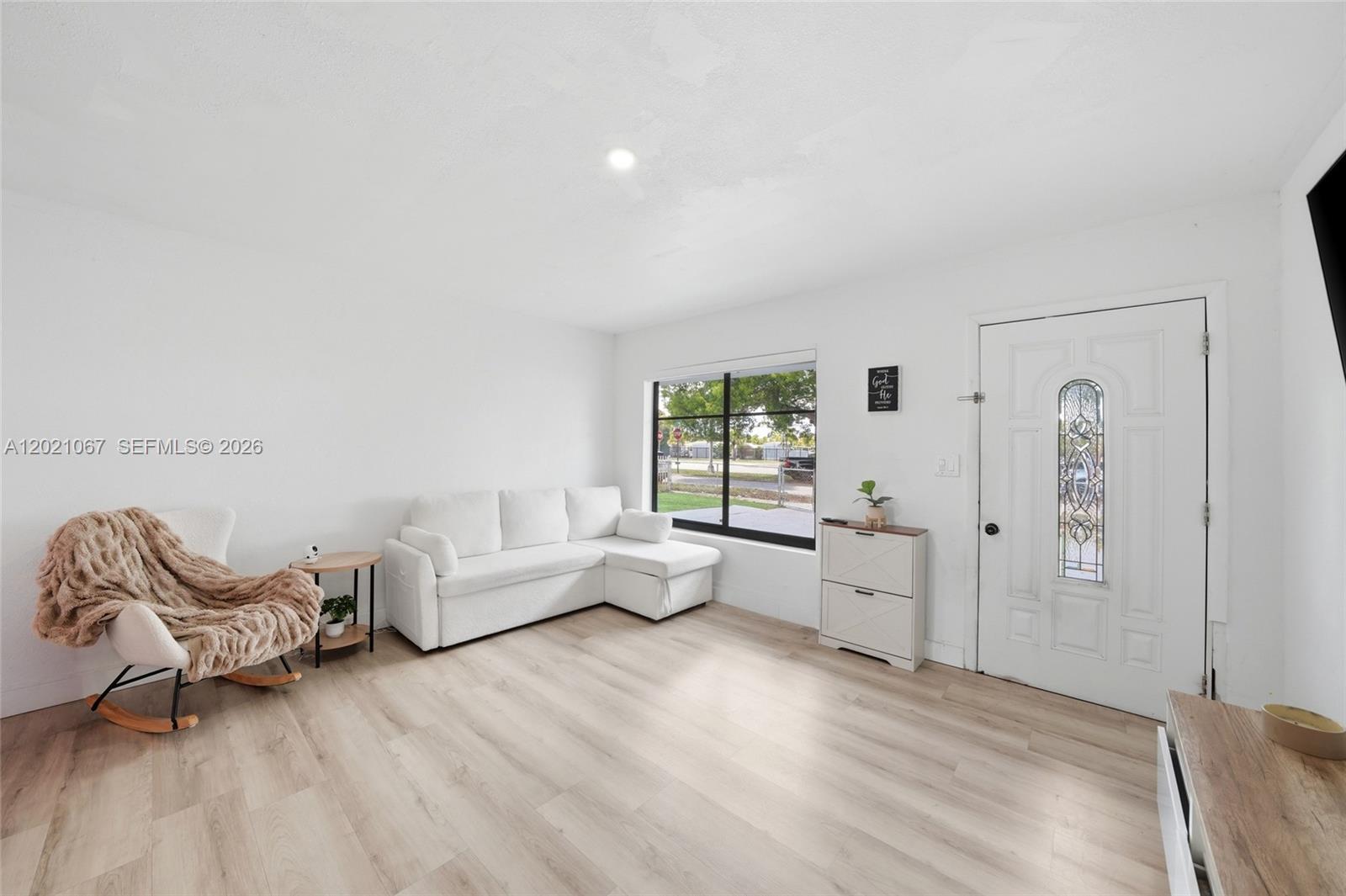 MIAMI GARDENS MANOR SEC 3 - Residential