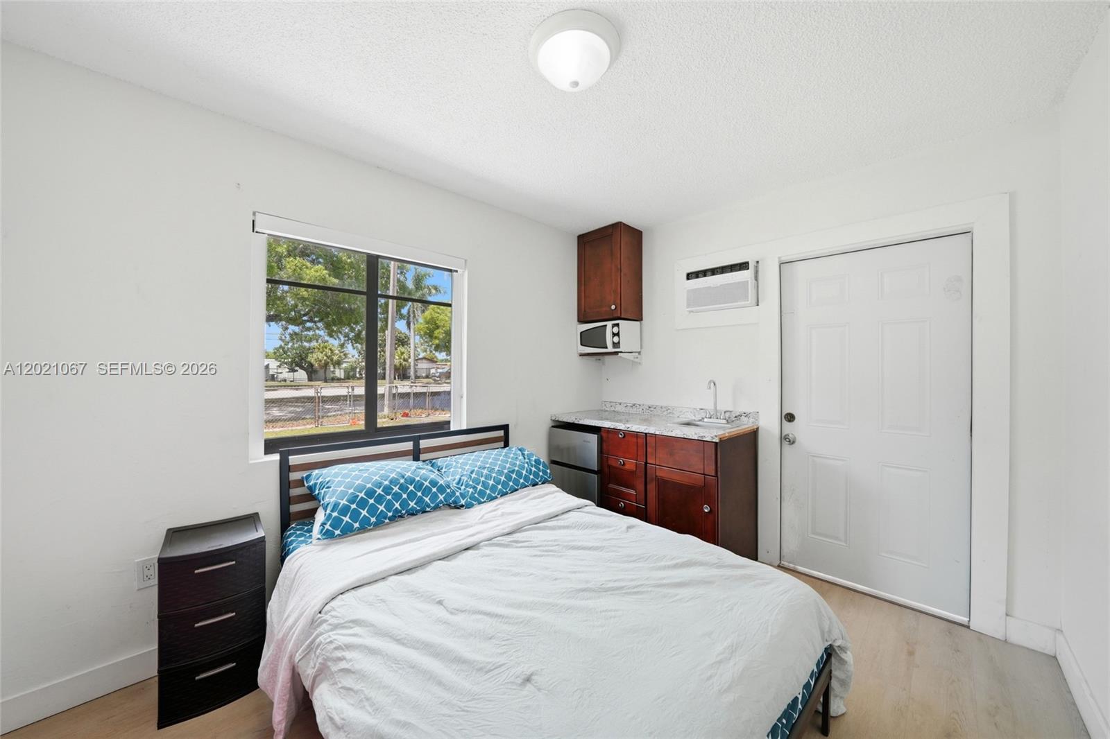 MIAMI GARDENS MANOR SEC 3 - Residential