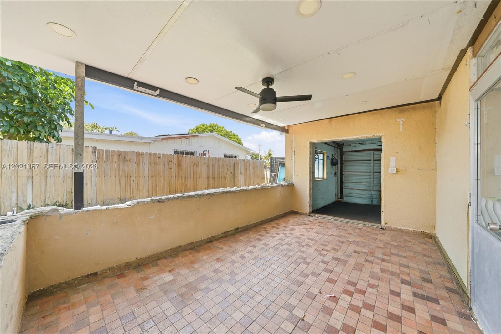 MIAMI GARDENS MANOR SEC 3 - Residential