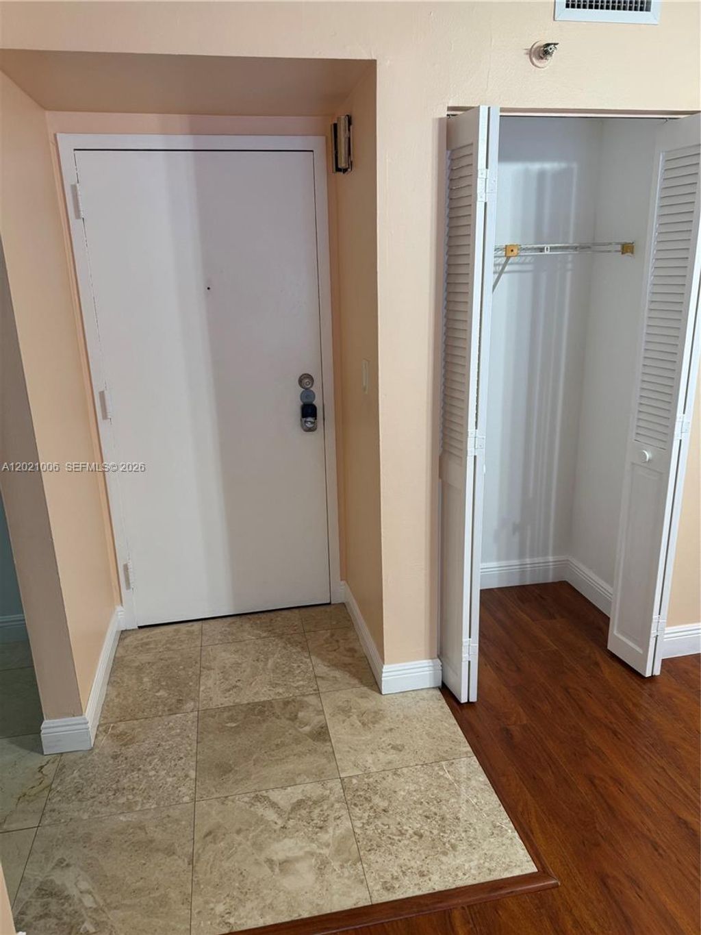 Photo of 901 Hillcrest Dr #208, Hollywood, FL 33021 (MLS # A12021006)