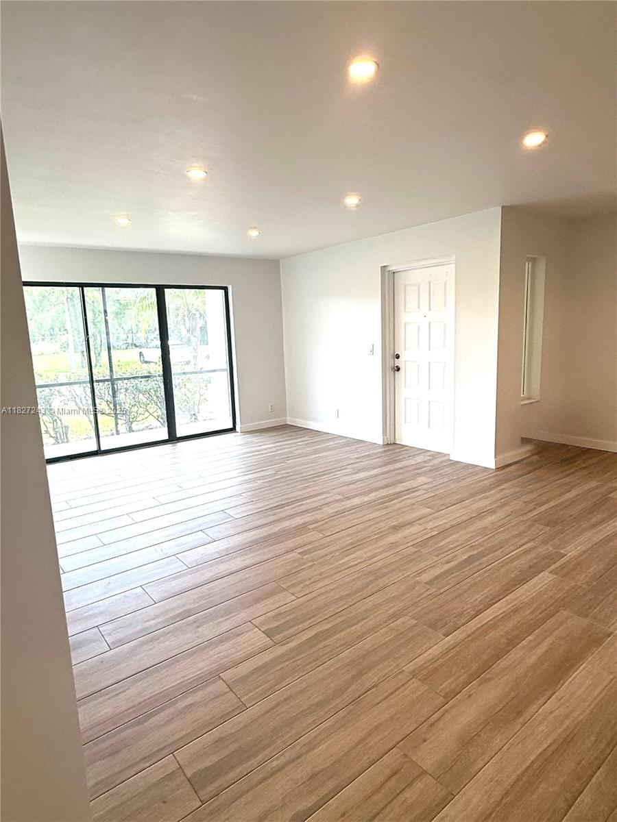 1116 Green Pine Blvd D1