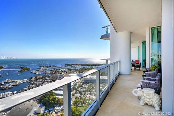 GROVENOR HOUSE CONDO - Residential