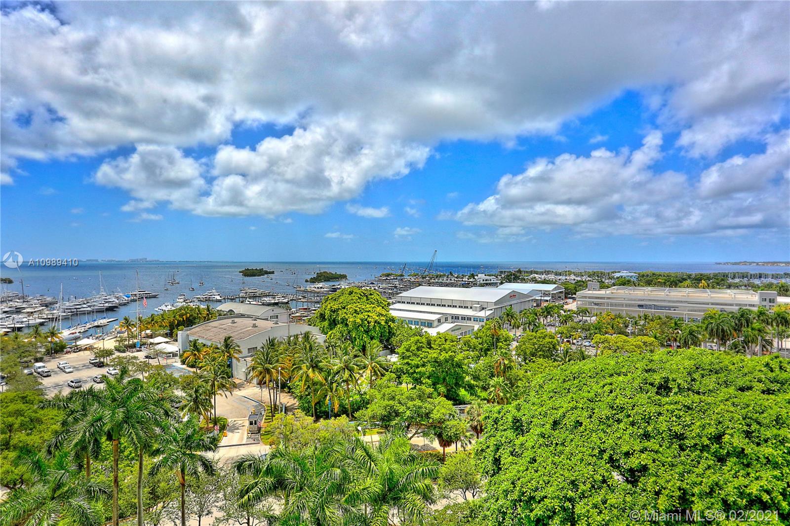 GROVENOR HOUSE CONDO - Residential