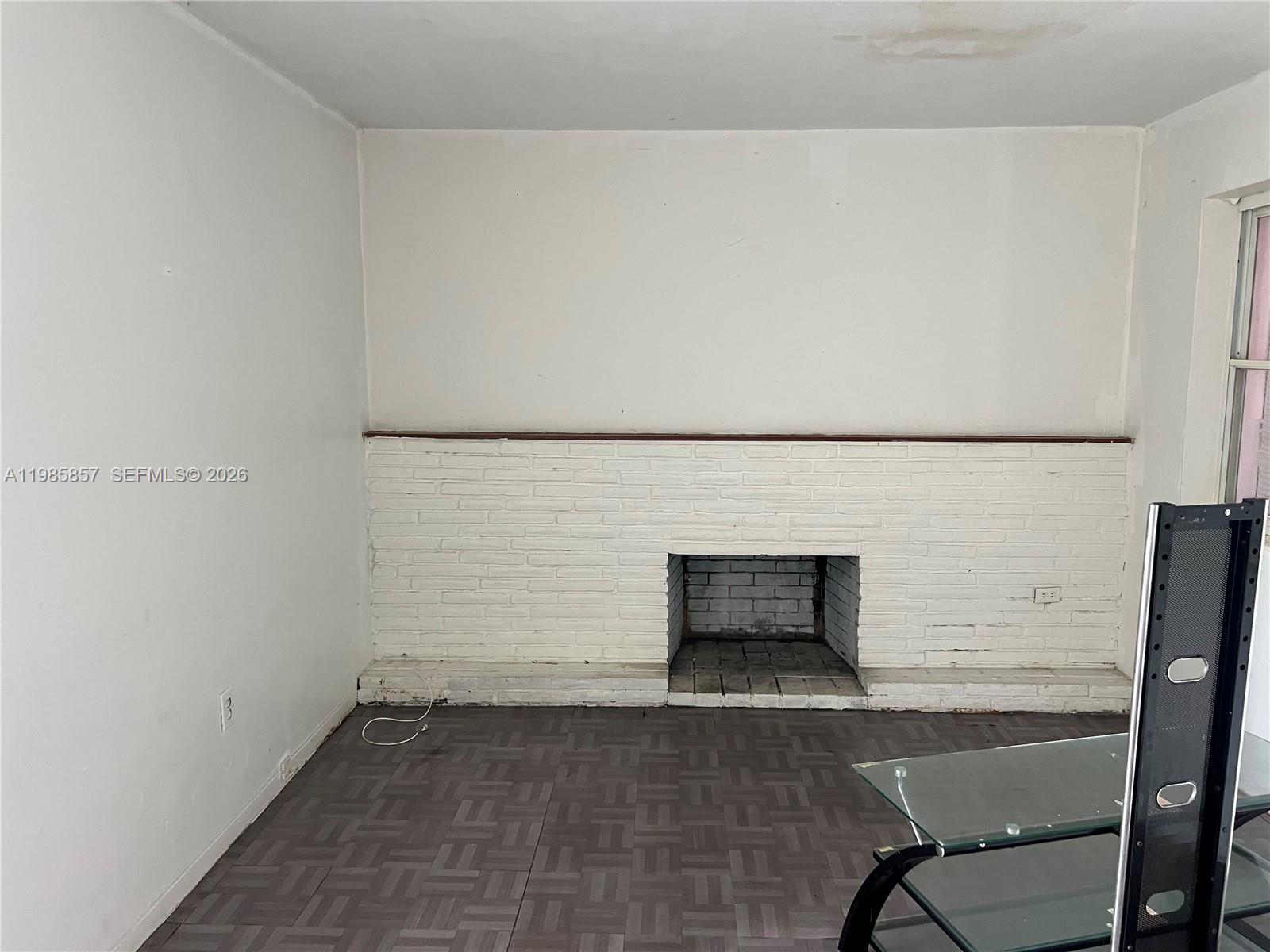 SIERRA 1ST ADDN - Residential