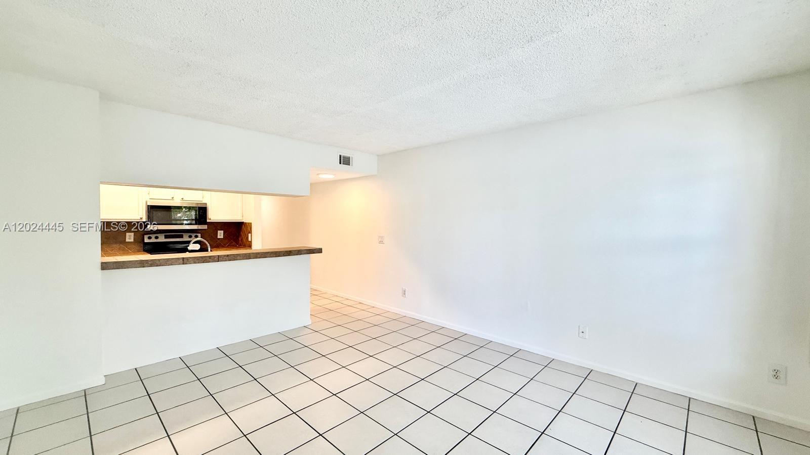 CYPRESS POINT CONDO - Residential Lease