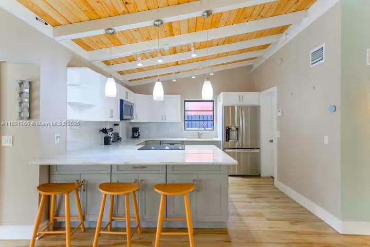 LAUDERDALE ISLES NO 2-BLK - Residential