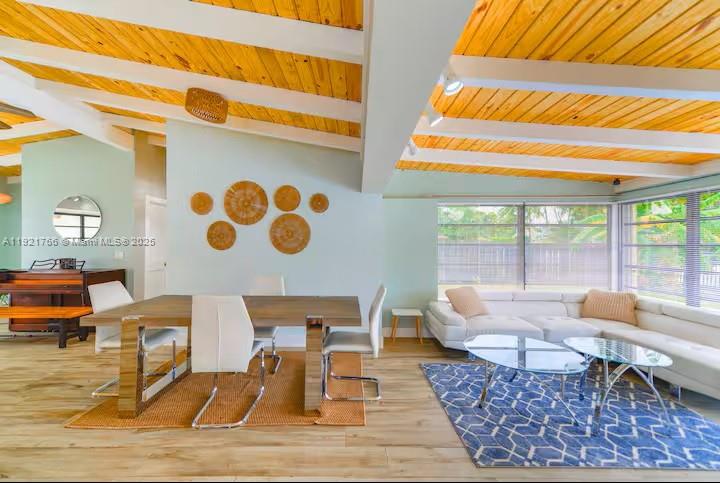 LAUDERDALE ISLES NO 2-BLK - Residential