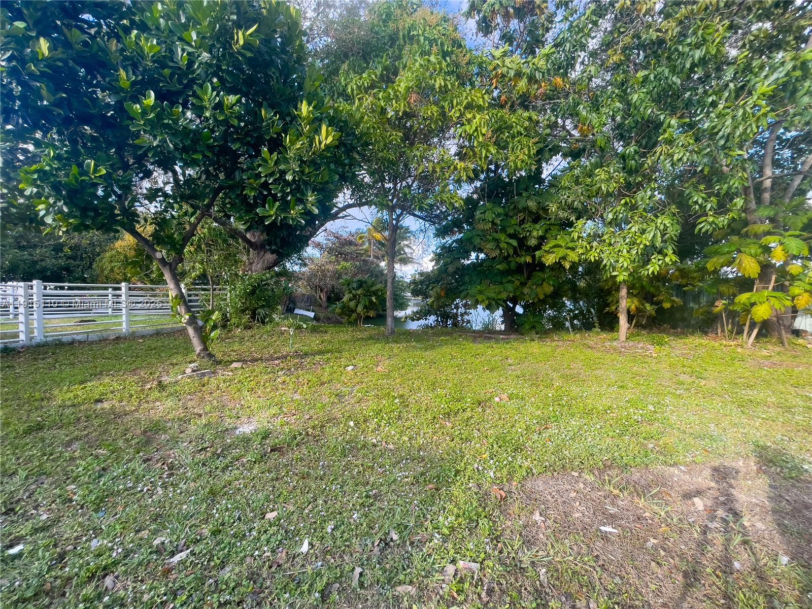 NORTH LAUDERDALE VILLAGE - Residential Lease