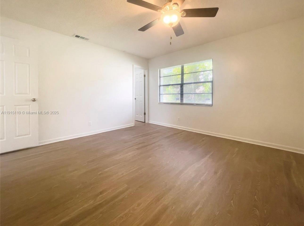 NORTH LAUDERDALE VILLAGE - Residential Lease
