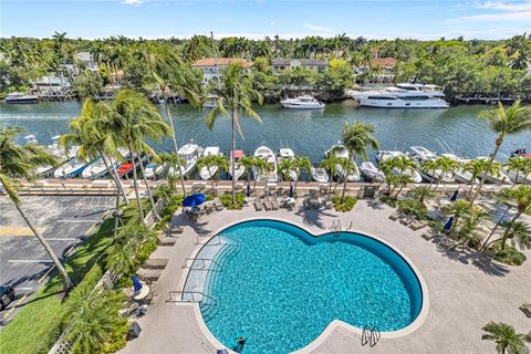 90 Edgewater Dr 624 Coral Gables FL 33133