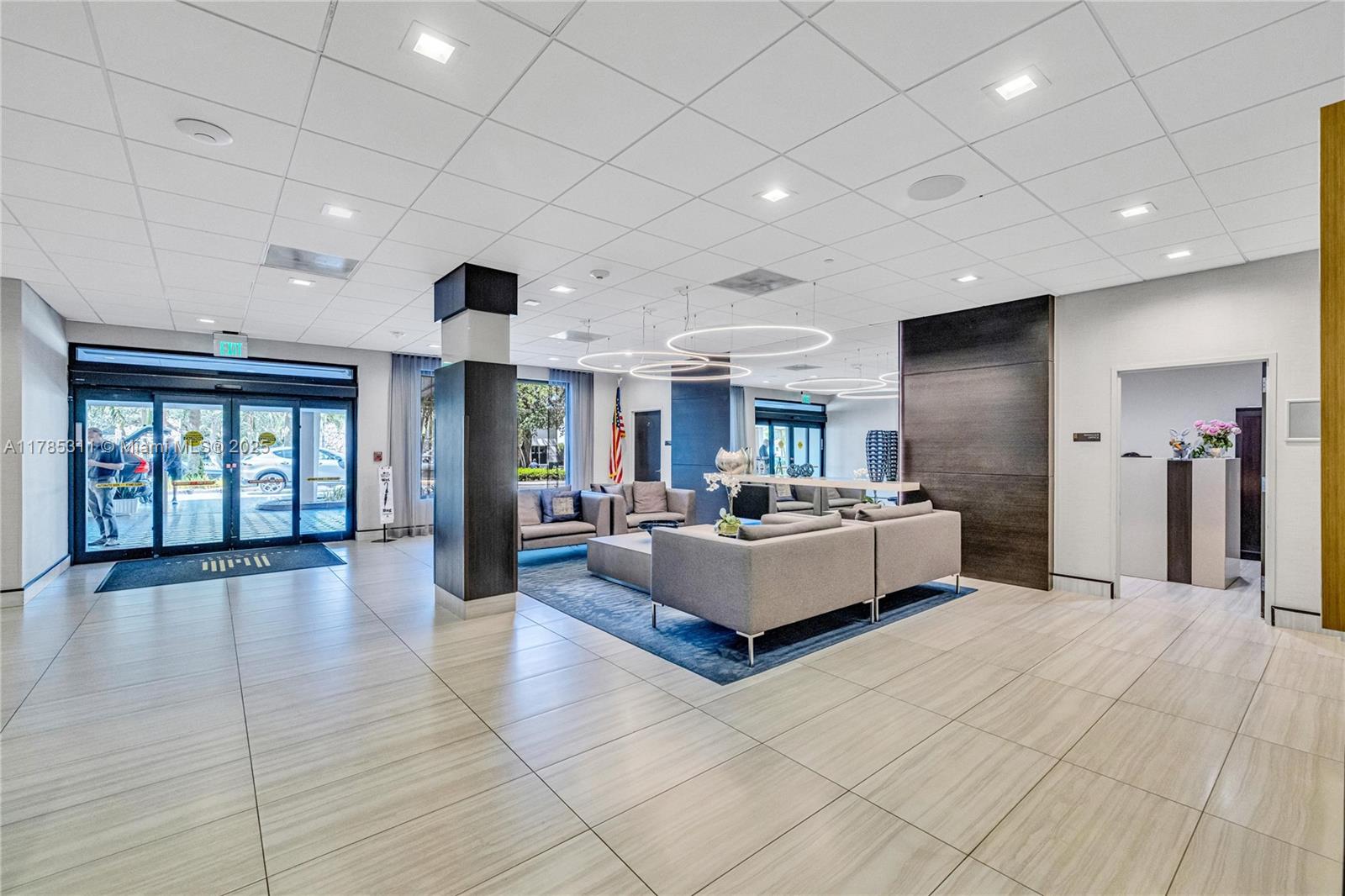 GABLES WATERWAY TOWERS CO - Residential