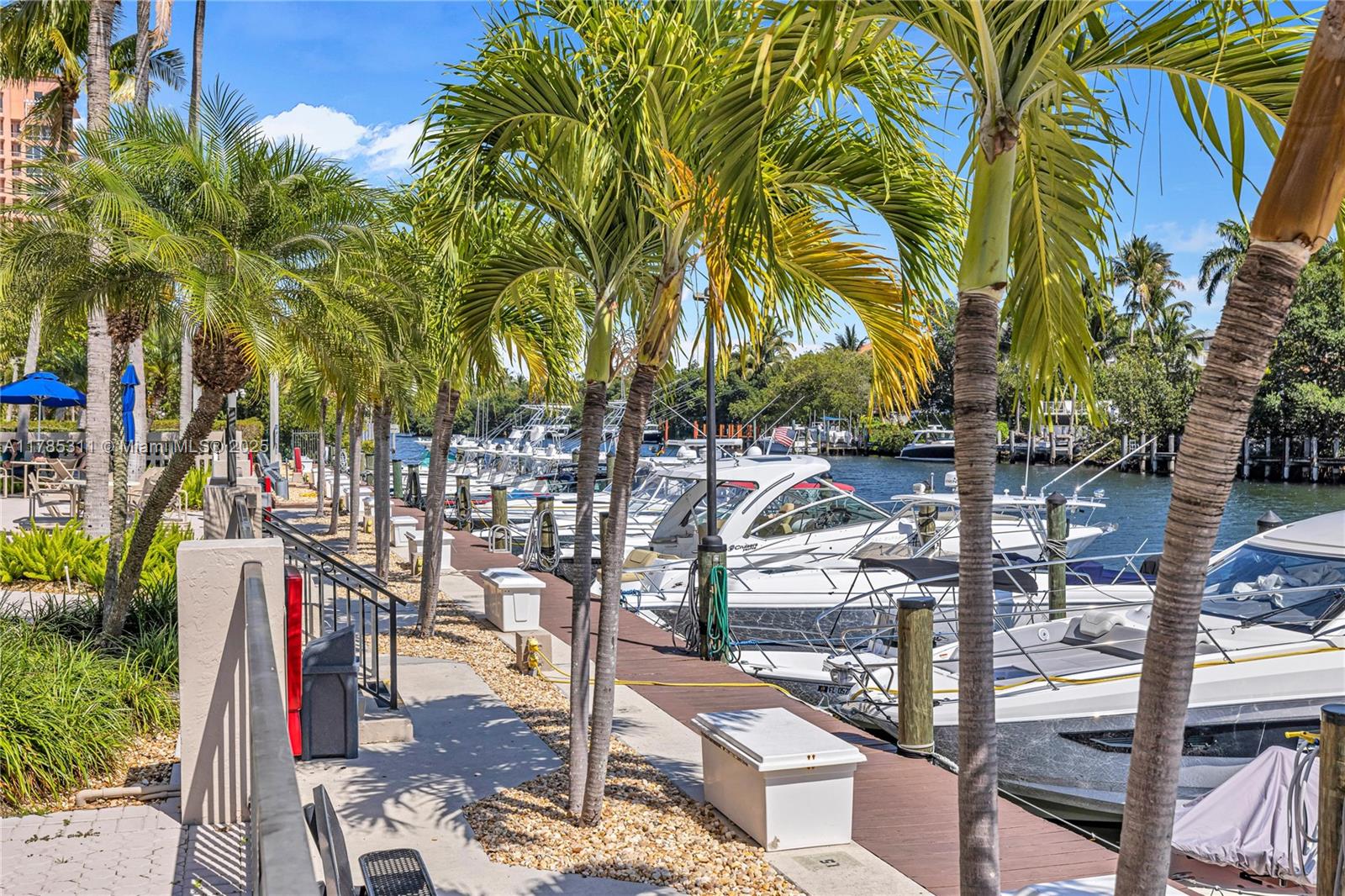 GABLES WATERWAY TOWERS CO - Residential