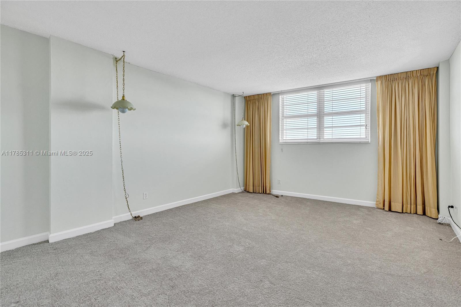 GABLES WATERWAY TOWERS CO - Residential