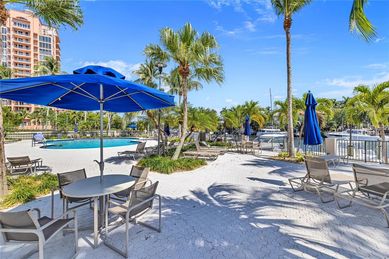 GABLES WATERWAY TOWERS CO - Residential