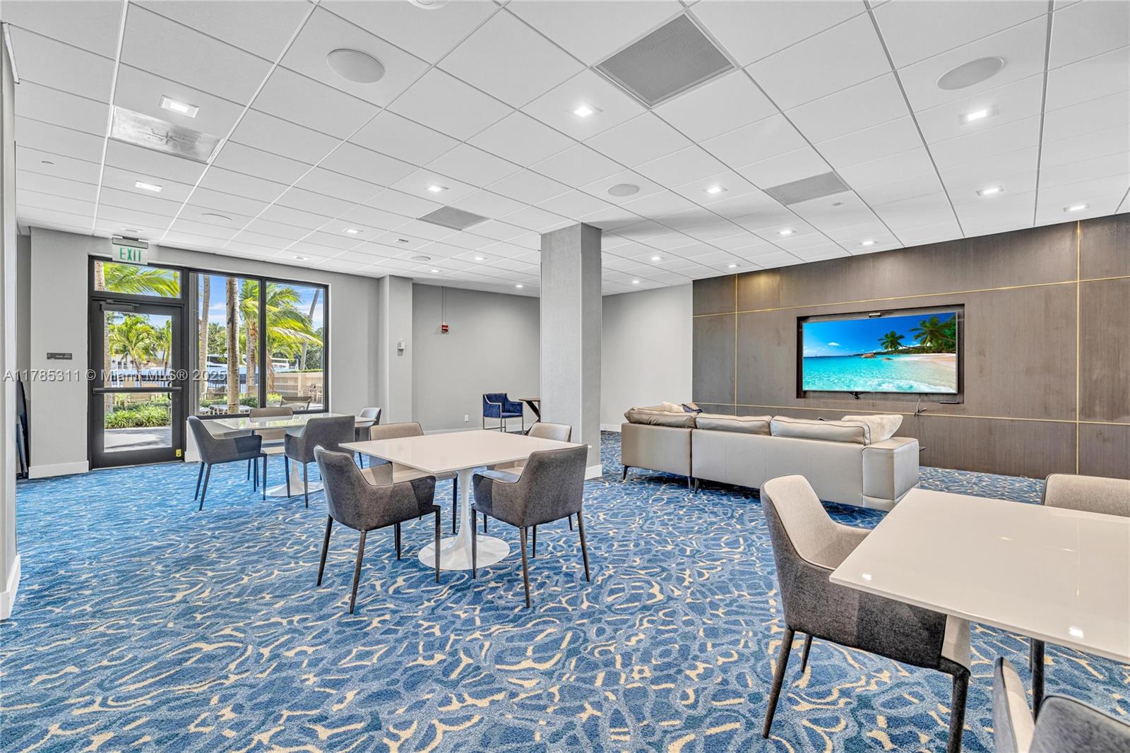 GABLES WATERWAY TOWERS CO - Residential