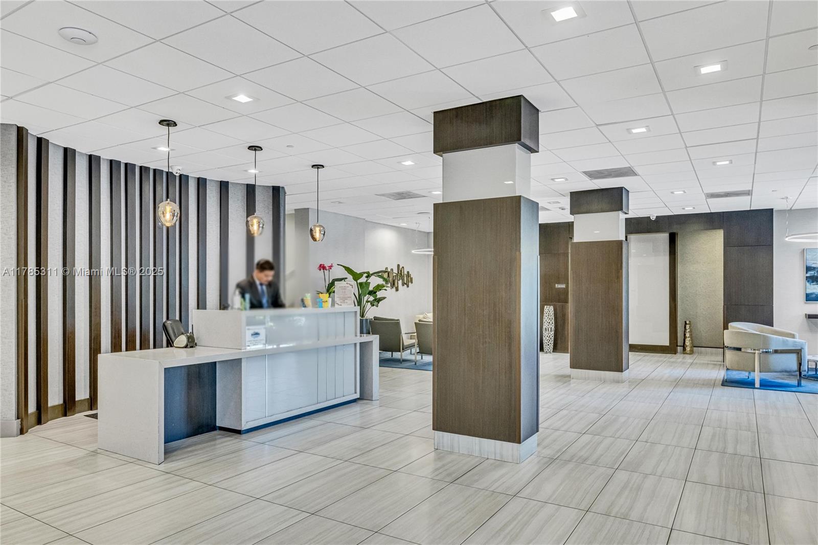 GABLES WATERWAY TOWERS CO - Residential