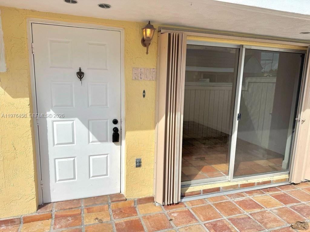 GABLES POINT III CONDO - Residential Lease