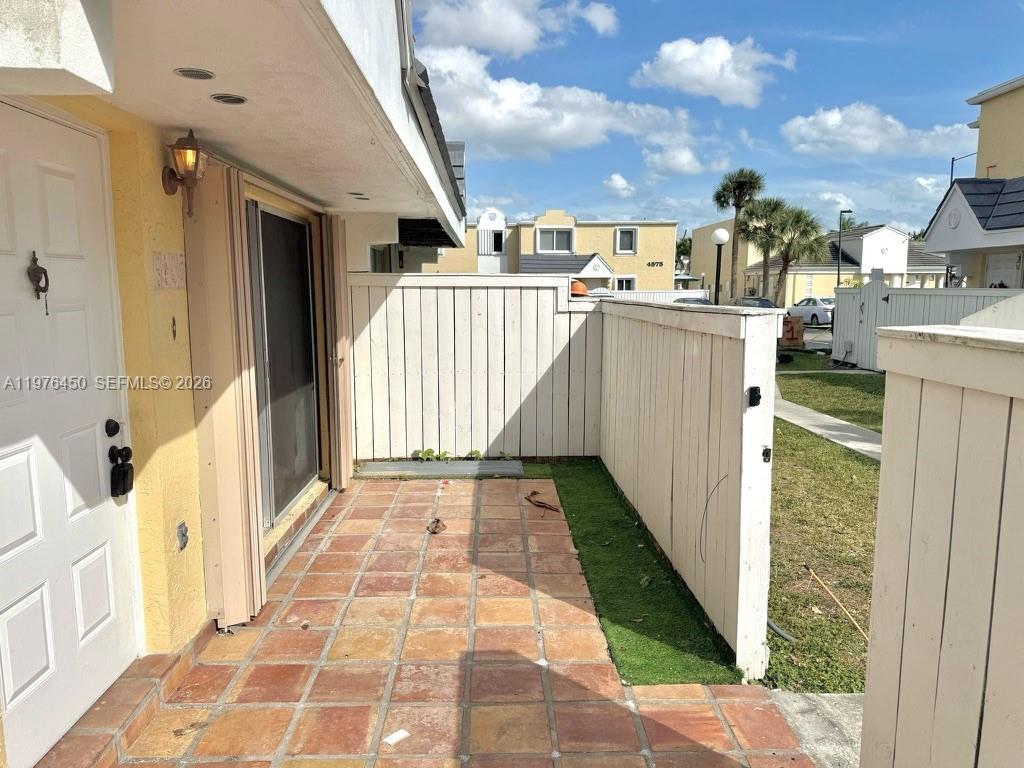 GABLES POINT III CONDO - Residential Lease