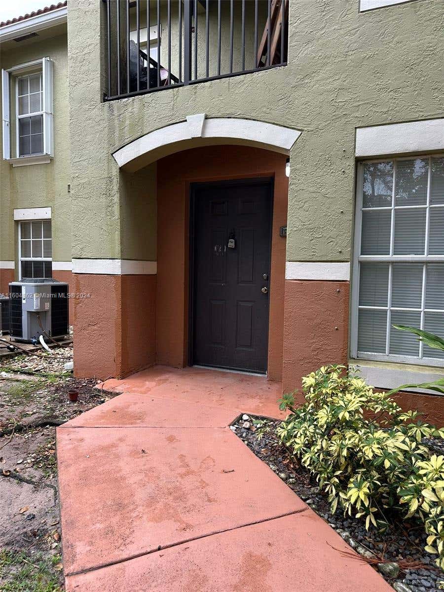 Photo of 10354 S Fox Trail Rd S #1511, Royal Palm Beach, FL 33411 (MLS # A11604862)