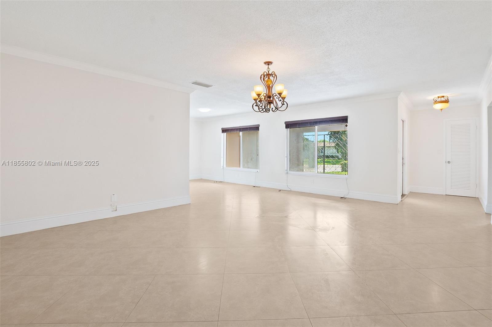 110 NW 78th Ave