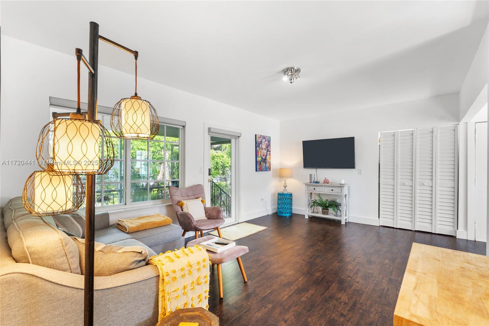 Property for Sale at 1785 Marseille Dr 3, Miami Beach, Miami-Dade County, Florida - Bedrooms: 2 
Bathrooms: 1  - $339,999