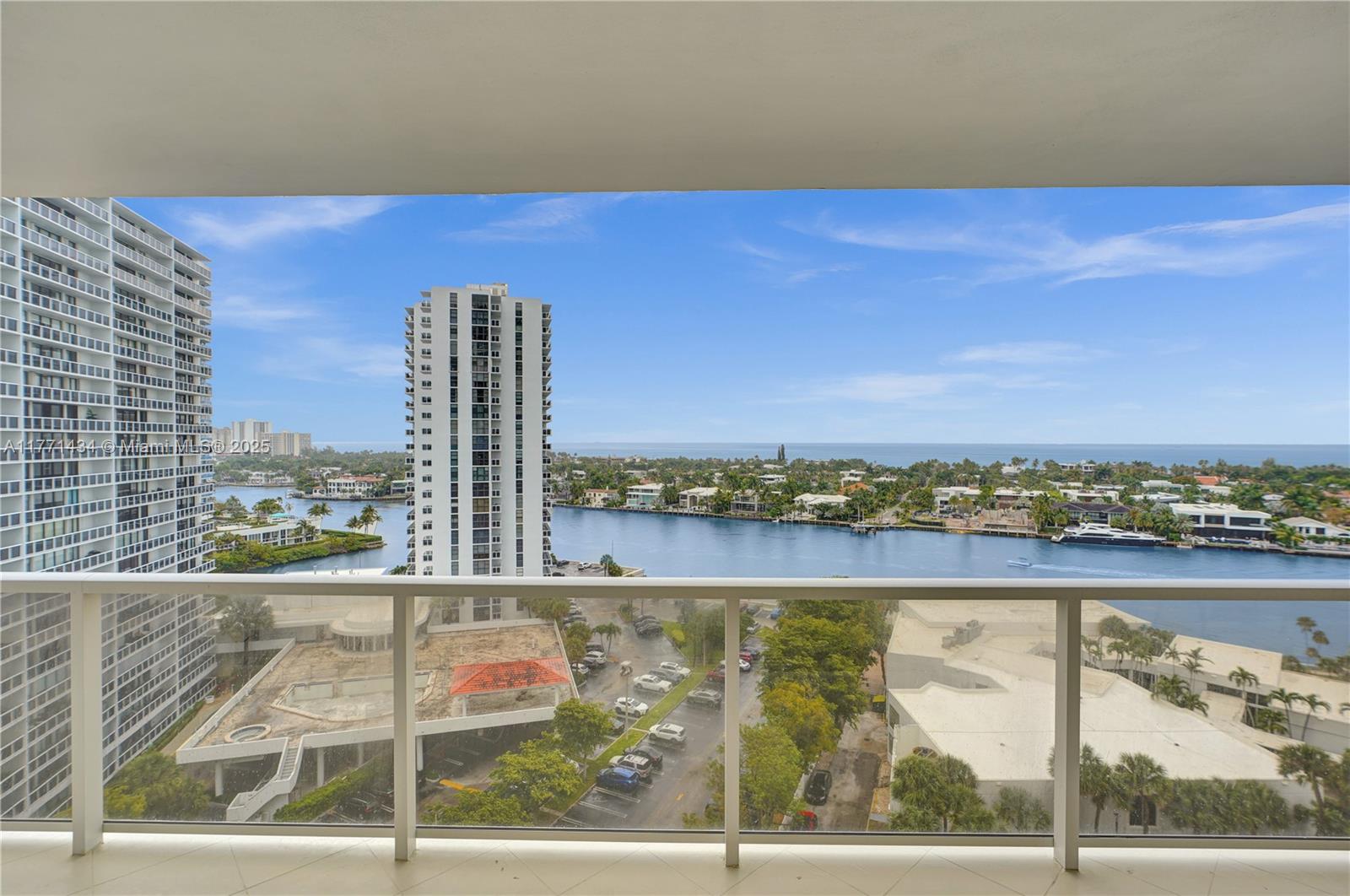 20281 E Country Club Dr 1002