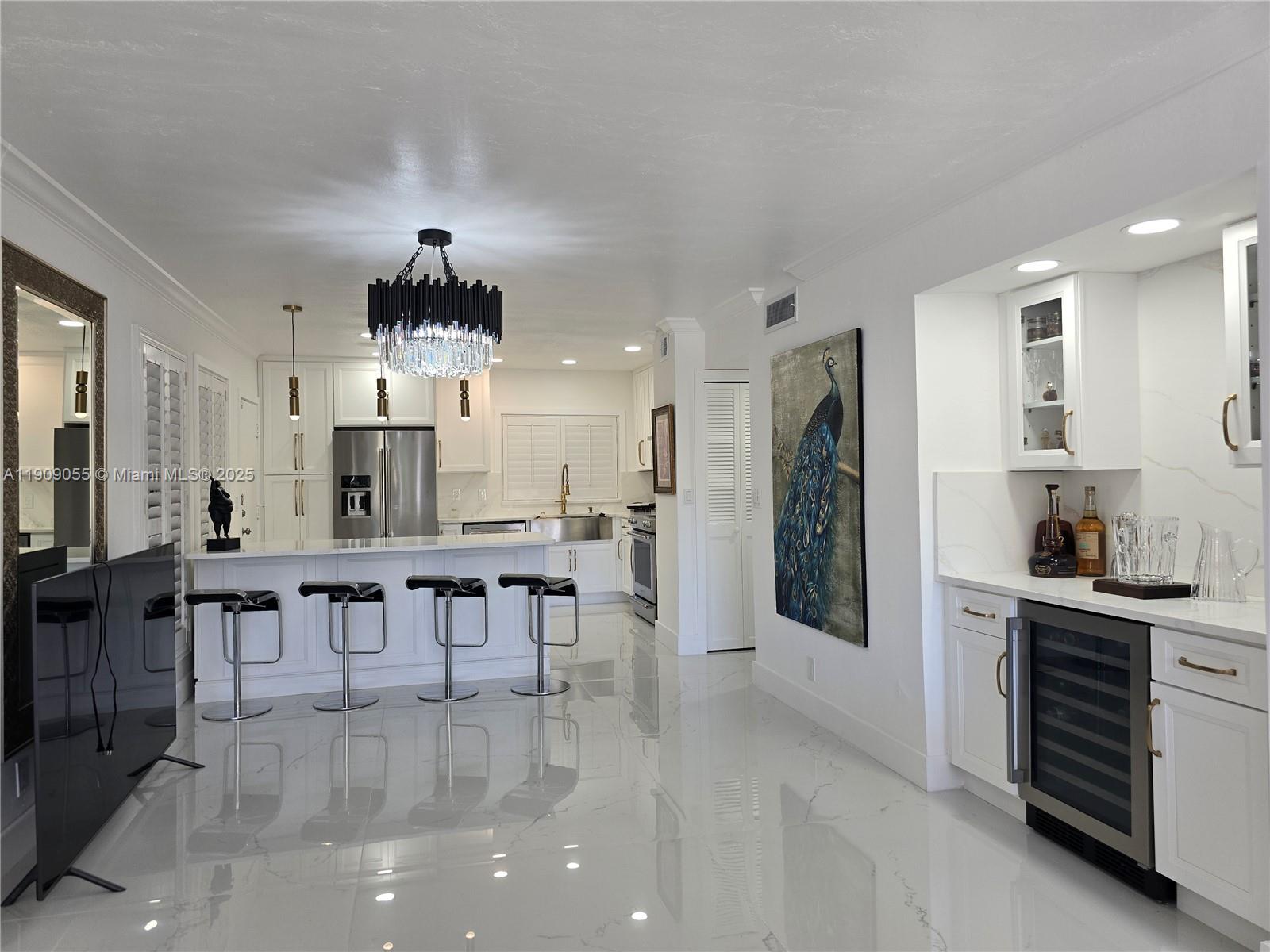 FALLS OF INVERRARY - Residential Lease