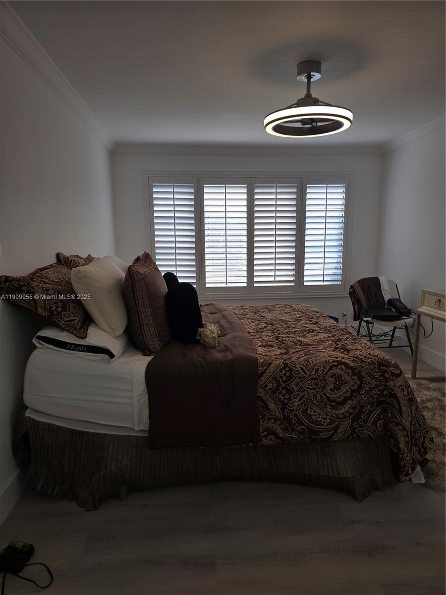 FALLS OF INVERRARY - Residential Lease