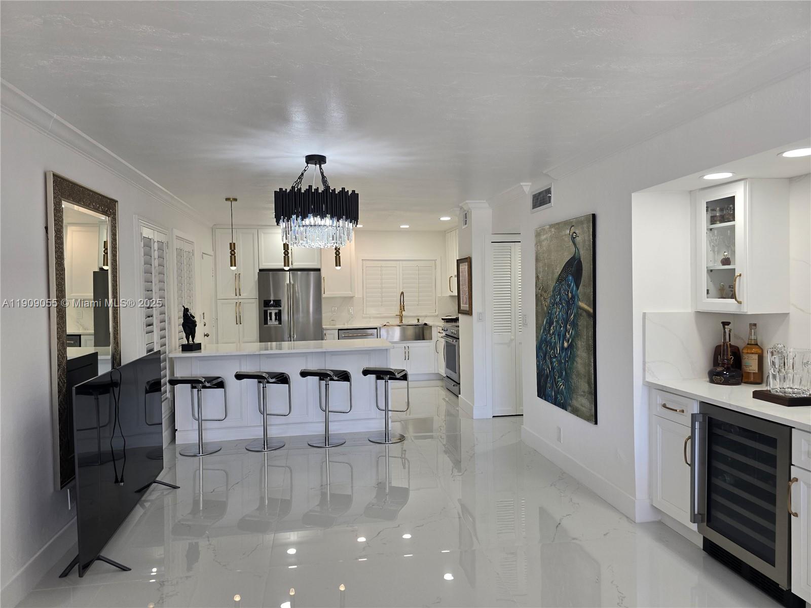 FALLS OF INVERRARY - Residential Lease