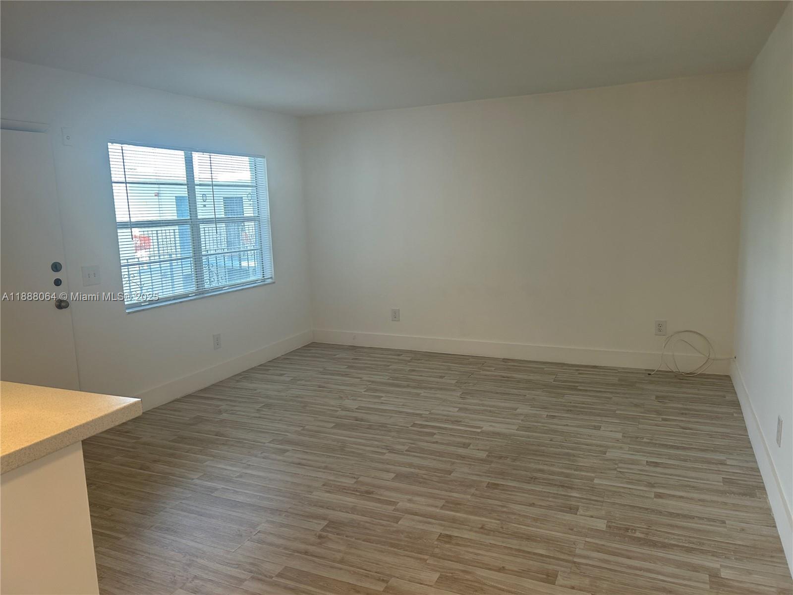 DIXIE GARDENS CONDO - Residential Lease