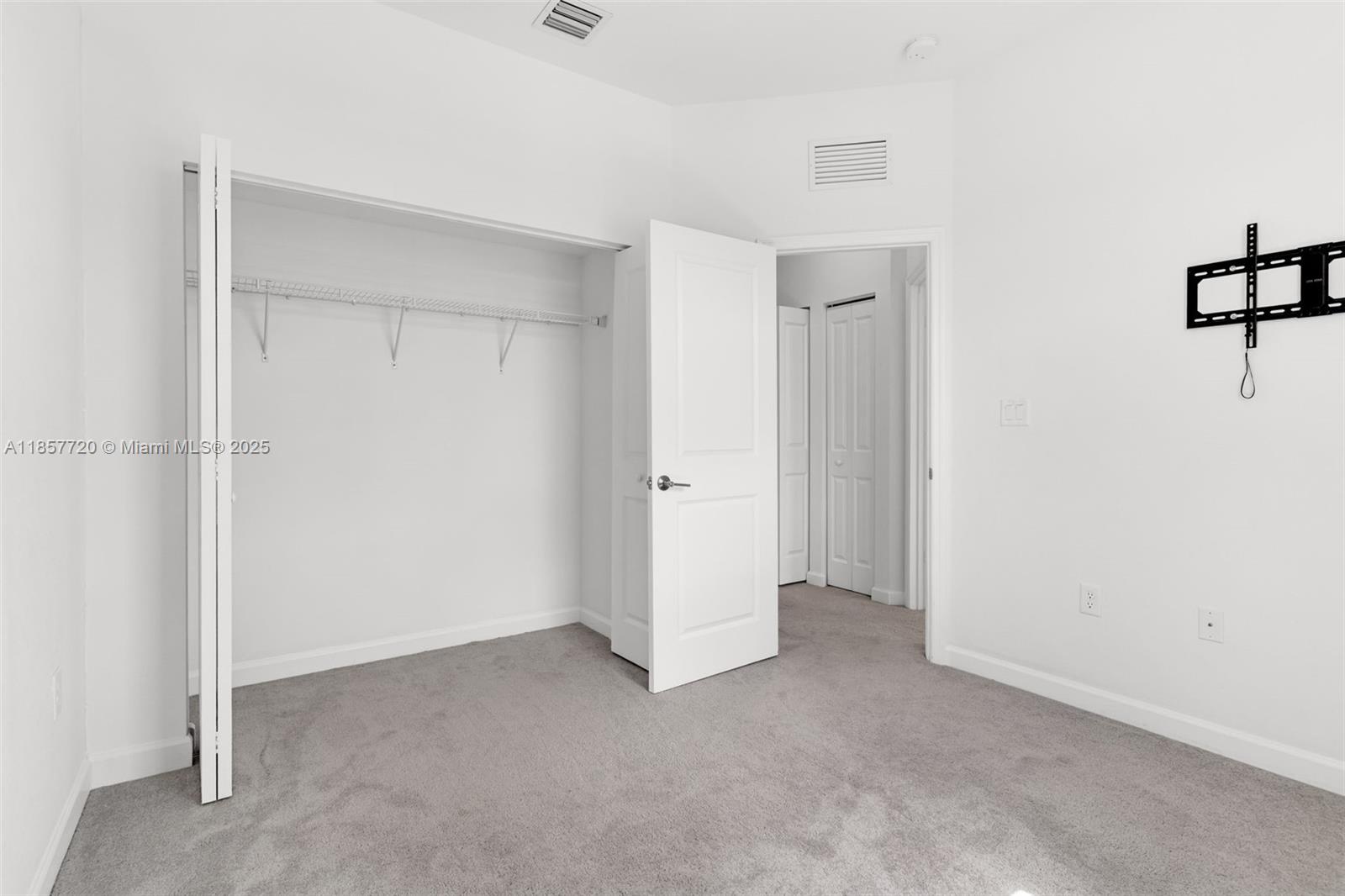 GOLF PARK SEC 1 - Residential