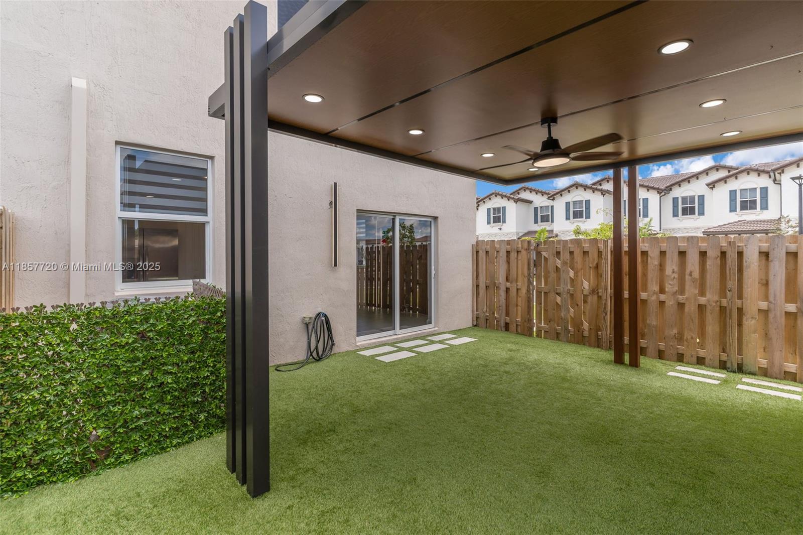 GOLF PARK SEC 1 - Residential