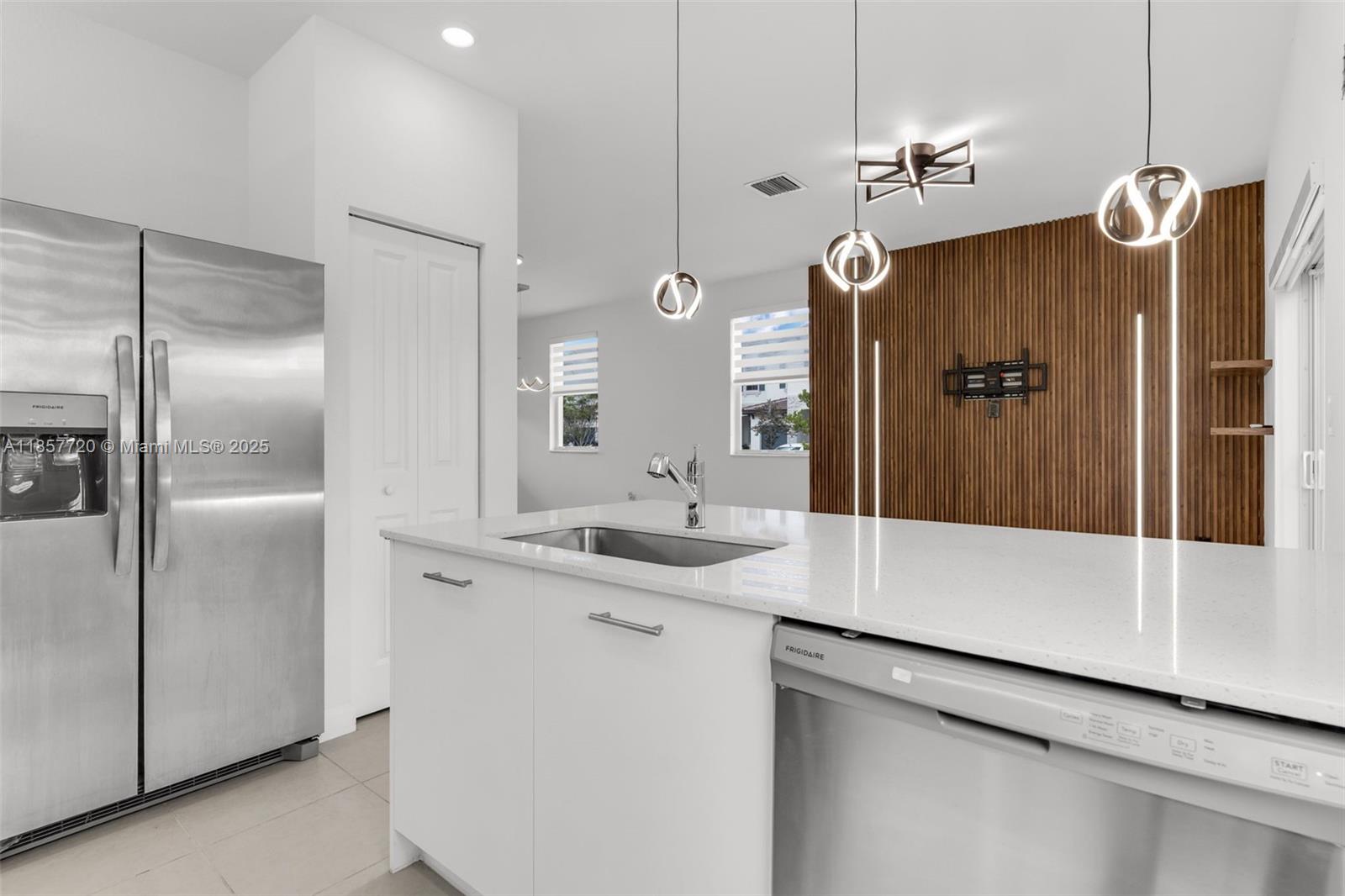 GOLF PARK SEC 1 - Residential