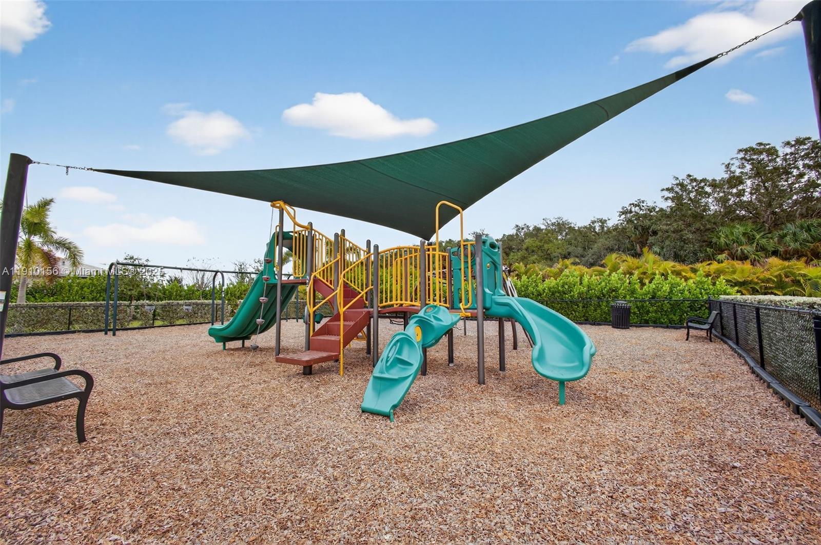 PULTE AT TRADITION PHASE - Residential