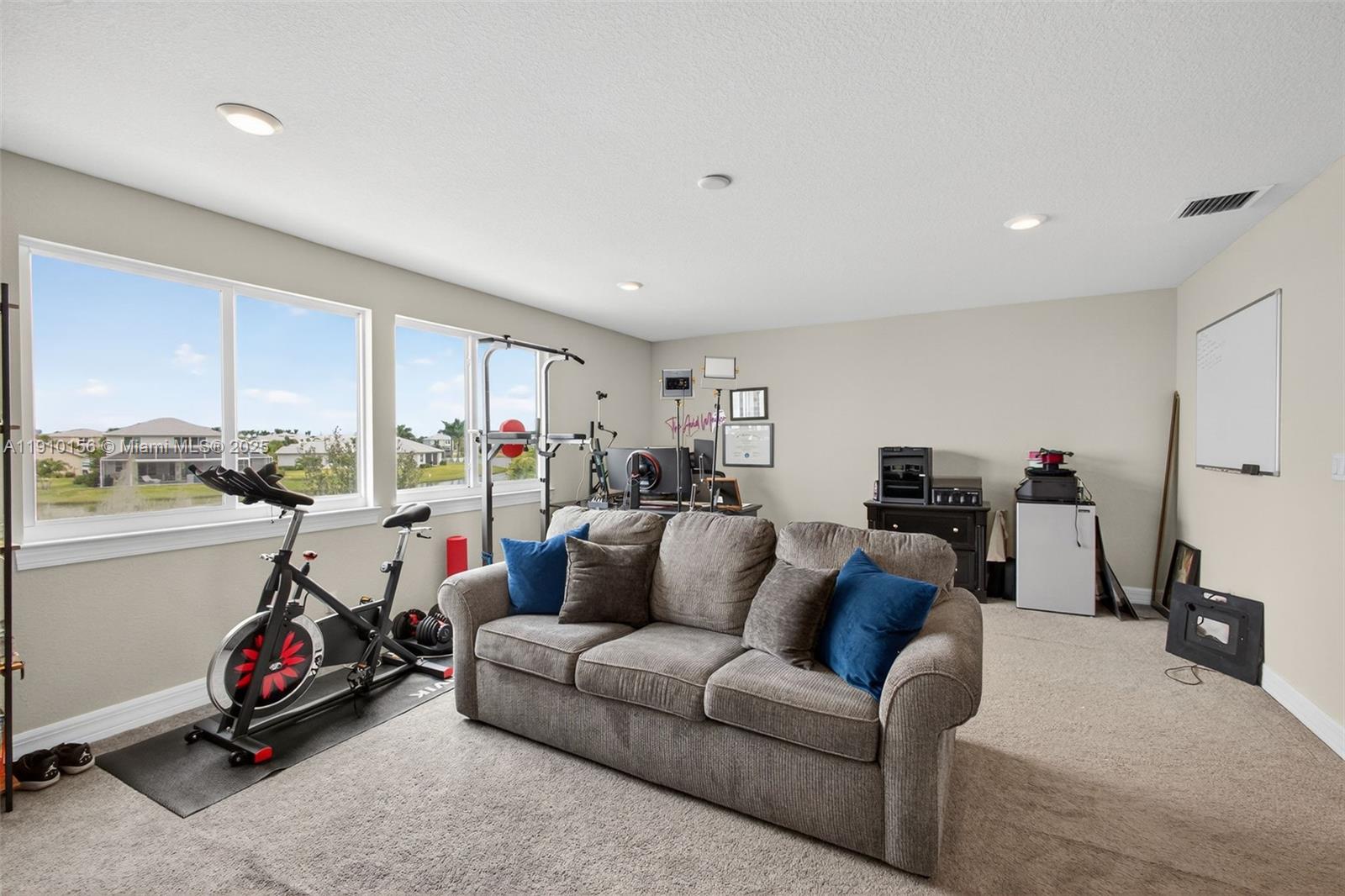 PULTE AT TRADITION PHASE - Residential