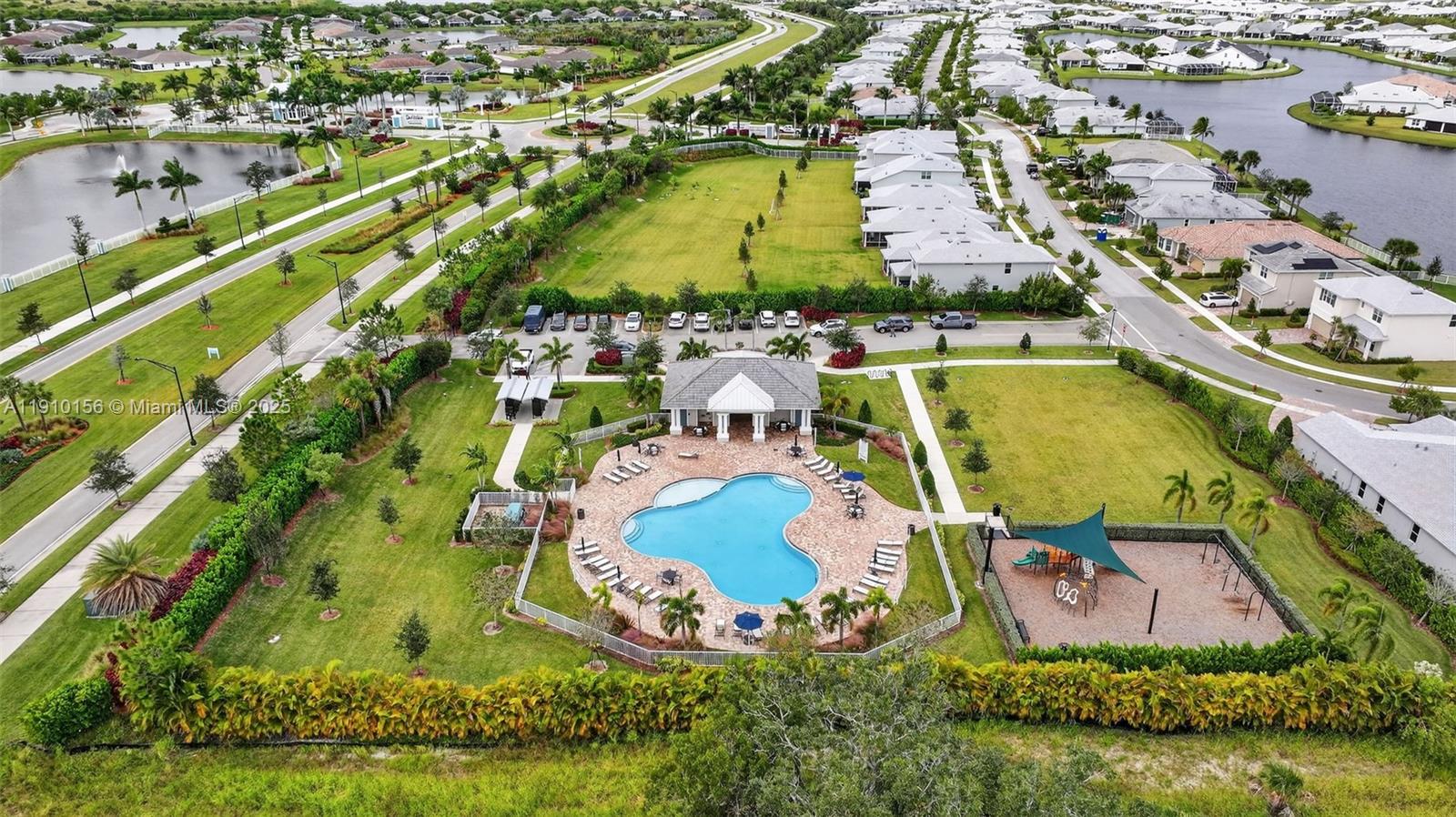 PULTE AT TRADITION PHASE - Residential