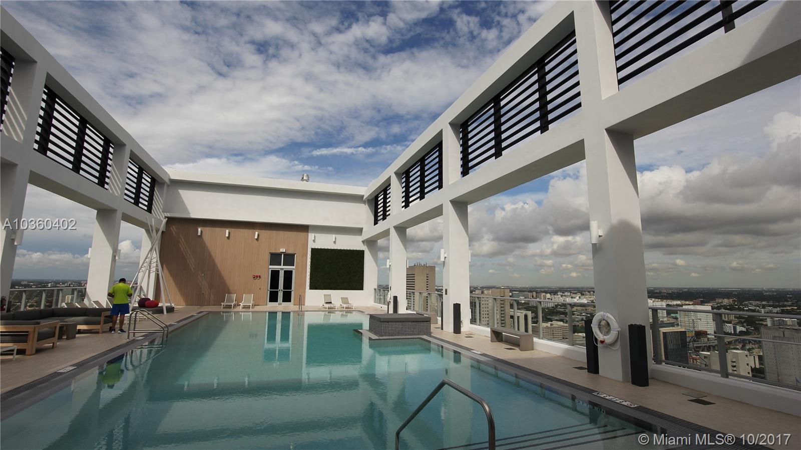 CENTRO CONDO - Residential Lease